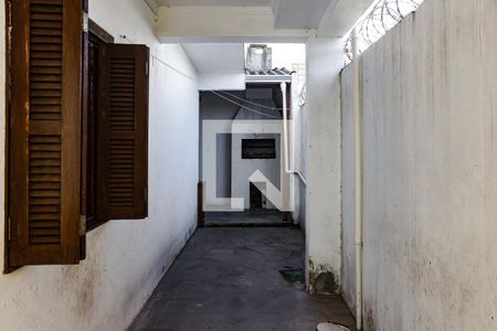 Casa à venda com 197m², 4 quartos e 3 vagasCorredor Externo