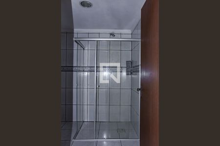 Casa à venda com 197m², 4 quartos e 3 vagasBanheiro 1