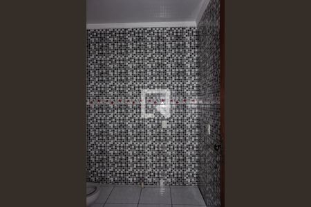 Casa à venda com 197m², 4 quartos e 3 vagasBanheiro 2