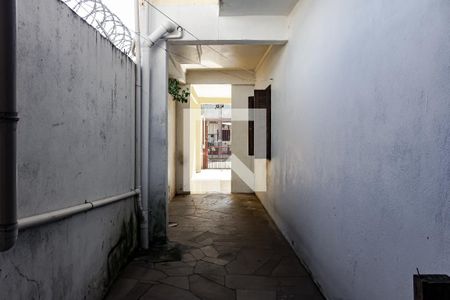 Casa à venda com 197m², 4 quartos e 3 vagasCorredor Externo