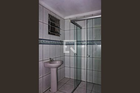 Casa à venda com 197m², 4 quartos e 3 vagasBanheiro 1