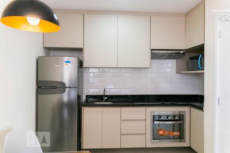 Studio para alugar com 35m², 1 quarto e sem vaga Studio para alugar com 35m², 1 quarto e sem vagaCozinha