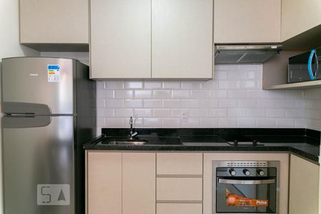 Studio para alugar com 35m², 1 quarto e sem vaga Studio para alugar com 35m², 1 quarto e sem vagaCozinha