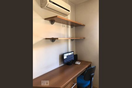 Suíte de casa para alugar com 3 quartos, 128m² em Jardim Taboão, São Paulo