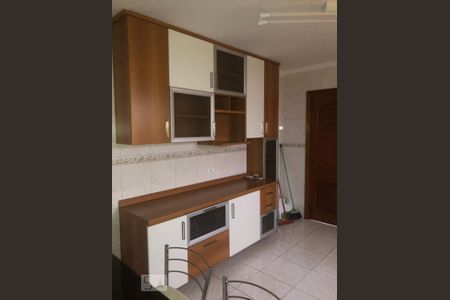 Casa para alugar com 128m², 3 quartos e 4 vagas Casa para alugar com 128m², 3 quartos e 4 vagasCozinha