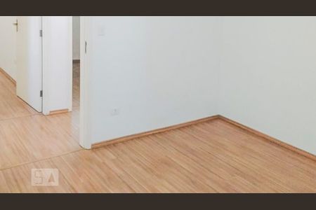 Quarto de apartamento para alugar com 3 quartos, 80m² em Vila Osasco, Osasco
