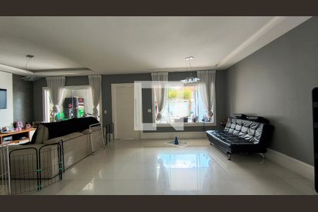 Sala de casa de condomínio para alugar com 4 quartos, 275m² em Barra da Tijuca, Rio de Janeiro