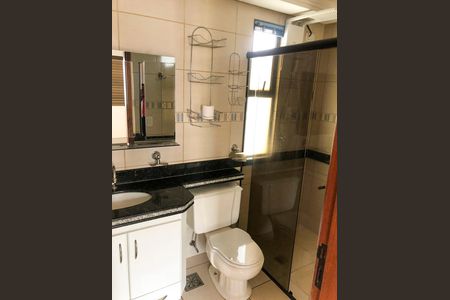 Banheiro da Suíte de apartamento para alugar com 4 quartos, 87m² em Jardim Goiás, Goiânia