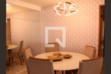 Sala de Jantar de apartamento para alugar com 2 quartos, 87m² em Jardim Goiás, Goiânia