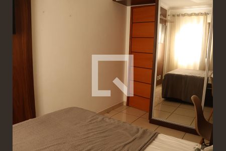 Quarto 1 de apartamento para alugar com 2 quartos, 87m² em Jardim Goiás, Goiânia