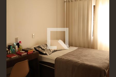 Quarto 1 de apartamento para alugar com 2 quartos, 87m² em Jardim Goiás, Goiânia
