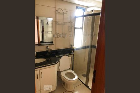 Banheiro Social de apartamento para alugar com 4 quartos, 87m² em Jardim Goiás, Goiânia