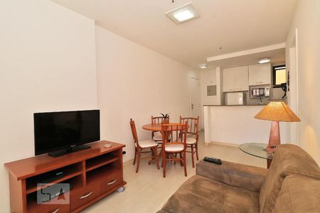 Sala. de apartamento para alugar com 1 quarto, 43m² em Copacabana, Rio de Janeiro