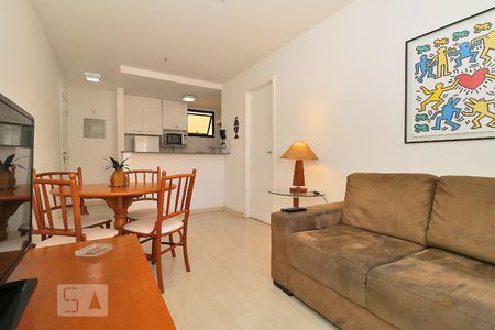 Sala. de apartamento para alugar com 1 quarto, 43m² em Copacabana, Rio de Janeiro