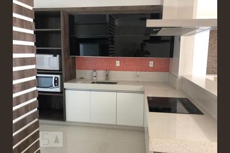 Apartamento à venda com 110m², 3 quartos e 2 vagascozinha