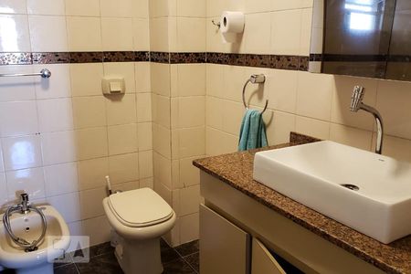 Banheiro de apartamento para alugar com 3 quartos, 101m² em Vila Monte Alegre, São Paulo