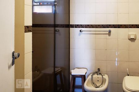 Banheiro de apartamento para alugar com 3 quartos, 101m² em Vila Monte Alegre, São Paulo