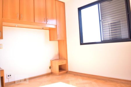 Quarto  de apartamento para alugar com 3 quartos, 74m² em Jardim Colombo, São Paulo