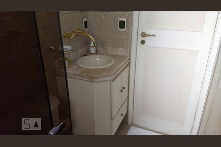 Apartamento à venda com 71m², 2 quartos e 2 vagasBanheiro Social