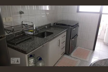 Apartamento à venda com 71m², 2 quartos e 2 vagasCozinha