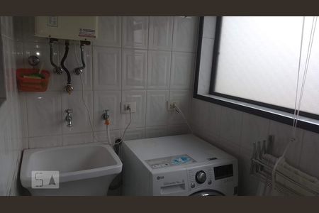 Apartamento à venda com 71m², 2 quartos e 2 vagasÁrea de Serviço