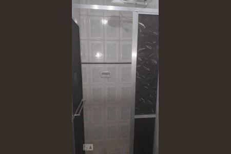 Apartamento à venda com 56m², 2 quartos e 1 vaga Apartamento à venda com 56m², 2 quartos e 1 vagaBanheiro