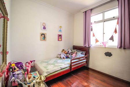 Quarto 1 de apartamento para alugar com 3 quartos, 95m² em Santo Antônio, Belo Horizonte