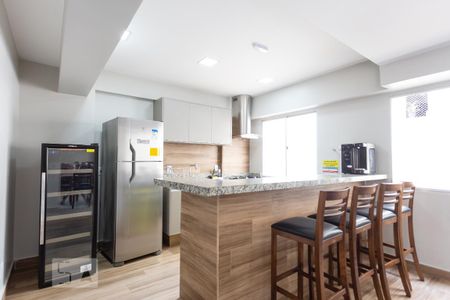 Apartamento à venda com 57m², 2 quartos e 1 vaga Apartamento à venda com 57m², 2 quartos e 1 vagaÁrea comum - Salão de festas