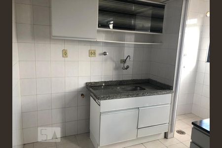 Apartamento à venda com 67m², 2 quartos e 1 vaga Apartamento à venda com 67m², 2 quartos e 1 vagaCozinha