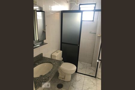 Banheiro de apartamento à venda com 2 quartos, 67m² em Parque Fongaro, São Paulo