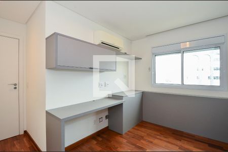 Apartamento à venda com 205m², 4 quartos e 4 vagas Apartamento à venda com 205m², 4 quartos e 4 vagasQuarto 2