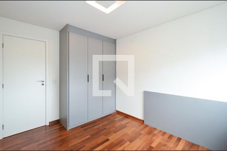 Apartamento à venda com 205m², 4 quartos e 4 vagas Apartamento à venda com 205m², 4 quartos e 4 vagasSuíte 1