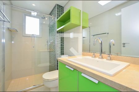 Apartamento à venda com 205m², 4 quartos e 4 vagas Apartamento à venda com 205m², 4 quartos e 4 vagasBanheiro da Suíte 1