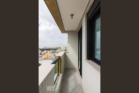 Varanda de kitnet/studio para alugar com 1 quarto, 44m² em Santana, São Paulo