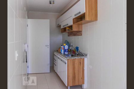 Cozinha de apartamento à venda com 2 quartos, 58m² em Vila Caraguatá, São Paulo