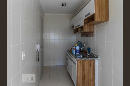 Cozinha de apartamento à venda com 2 quartos, 58m² em Vila Caraguatá, São Paulo