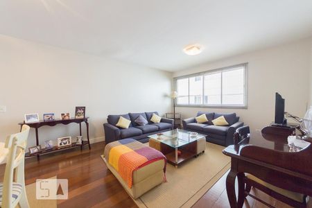 Sala de apartamento para alugar com 3 quartos, 116m² em Cerqueira César, São Paulo