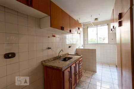 Cozinha de apartamento para alugar com 2 quartos, 50m² em Vila São Silvestre, São Paulo