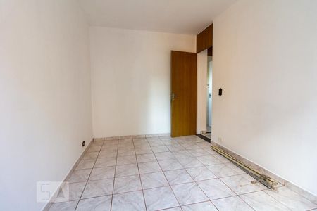 Quarto 2 de apartamento para alugar com 2 quartos, 50m² em Vila São Silvestre, São Paulo