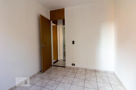 Quarto 1 de apartamento para alugar com 2 quartos, 50m² em Vila São Silvestre, São Paulo