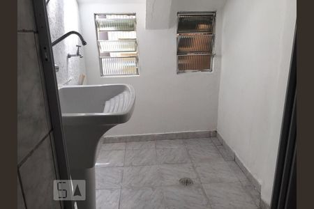 ÁREA DE SERVIÇO de casa para alugar com 1 quarto, 40m² em Piqueri, São Paulo