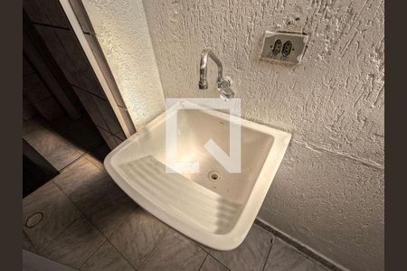 Área de Serviço de casa para alugar com 1 quarto, 40m² em Piqueri, São Paulo