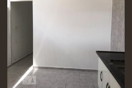 COZINHA de casa para alugar com 1 quarto, 40m² em Piqueri, São Paulo
