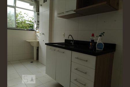 Apartamento à venda com 67m², 2 quartos e sem vagaCozinha