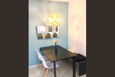 Apartamento para alugar com 60m², 2 quartos e 1 vagaSala