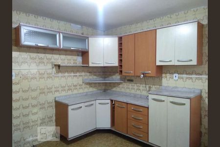 Casa para alugar com 120m², 2 quartos e 1 vaga Casa para alugar com 120m², 2 quartos e 1 vagaCozinha