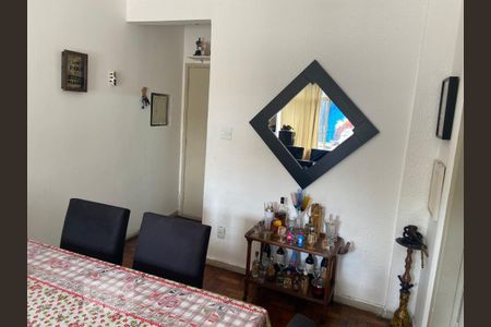 Apartamento à venda com 89m², 2 quartos e sem vaga Apartamento à venda com 89m², 2 quartos e sem vagaSala
