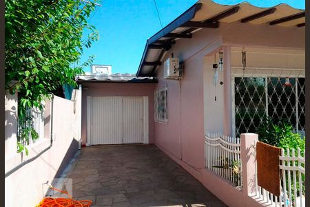 Casa à venda com 380m², 3 quartos e 3 vagasGaragem