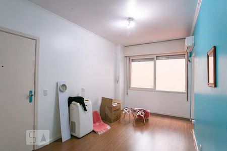 Sala de apartamento para alugar com 1 quarto, 38m² em Centro Histórico, Porto Alegre