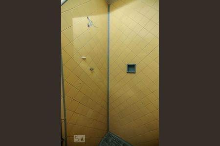 Casa para alugar com 484m², 5 quartos e 4 vagasBanheiro